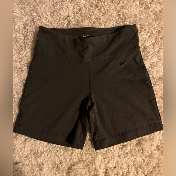 SOLD. Nike dri-fit shorts. Size xs. - Picture 1 of 3